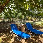 Sunny Two - Cozy Garden Escape *