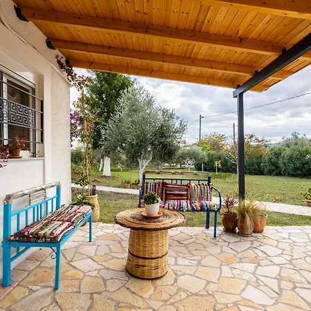 Sunny Two - Cozy Garden Escape