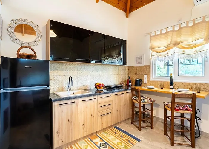 Sunny Two - Cozy Garden Escape Apartmán Petalídhion