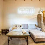 Sunny Two - Cozy Garden Escape Lejlighed *