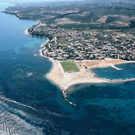 Sunny Two - Cozy Garden Escape * Петалидион