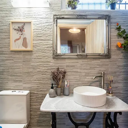 Apartament Sunny Two - Cozy Garden Escape *