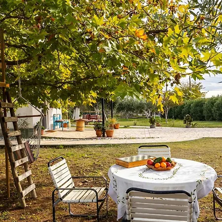 Sunny Two - Cozy Garden Escape * Petalídhion