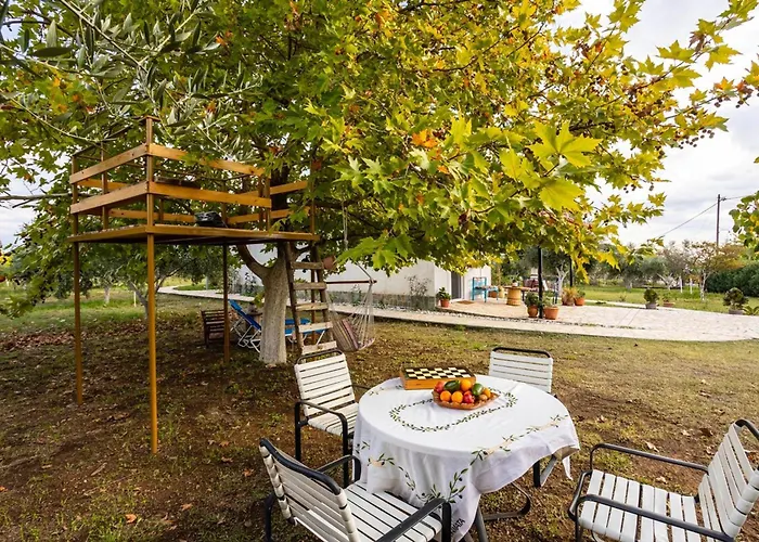 Sunny Two - Cozy Garden Escape * Petalídhion