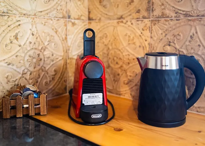 Sunny Two - Cozy Garden Escape Daire Petalídhion